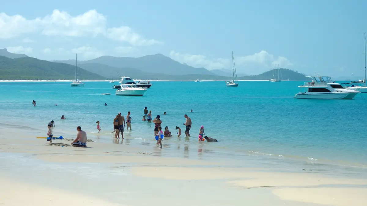 White sand and turquoise water at Whitehaven Beach