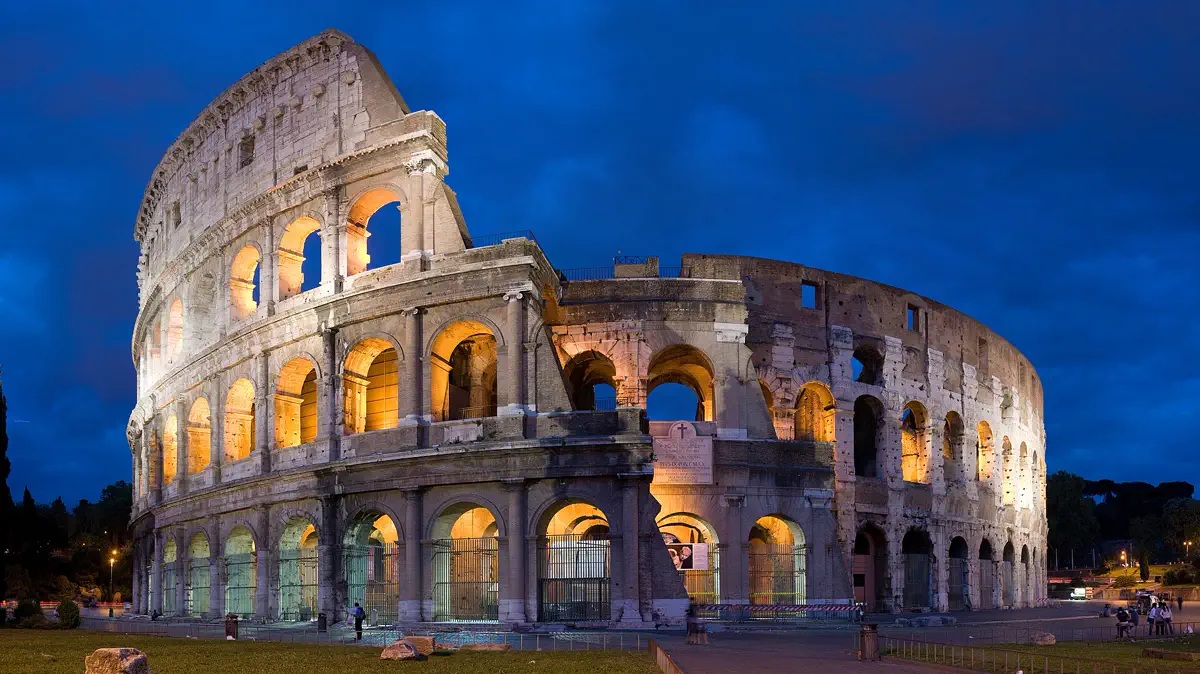 The Colosseum in Rome at dusk